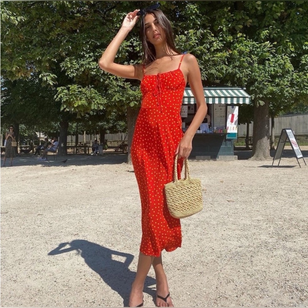 Réalisation Par The Alba Rossa Midi Dress+TOTE bag
Size M
Silk.